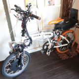 レンタカーの配車の際にはこのバイクで移動しています